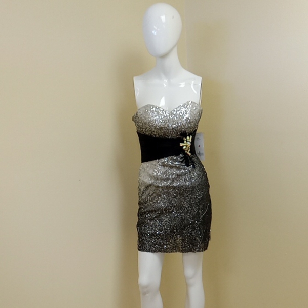 Nwt Hannah S Size 2 Homecoming Dress